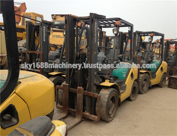 cheap used komatsu 3t forklift/ japanese diesel forklift / from 1.5ton to 30ton diesel forklifts